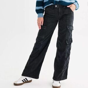 SO Low Rise Wide Leg Cargo Pants, Distressed Black